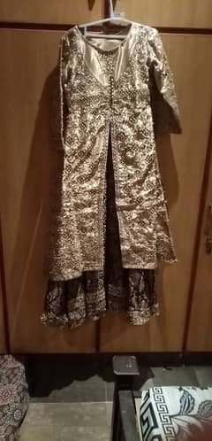 bridal walima lehnga