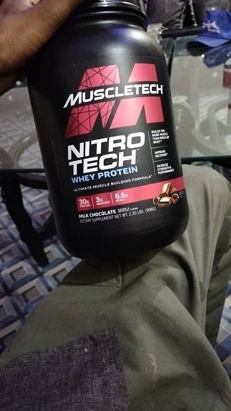 Nitro Tech whey protein 1