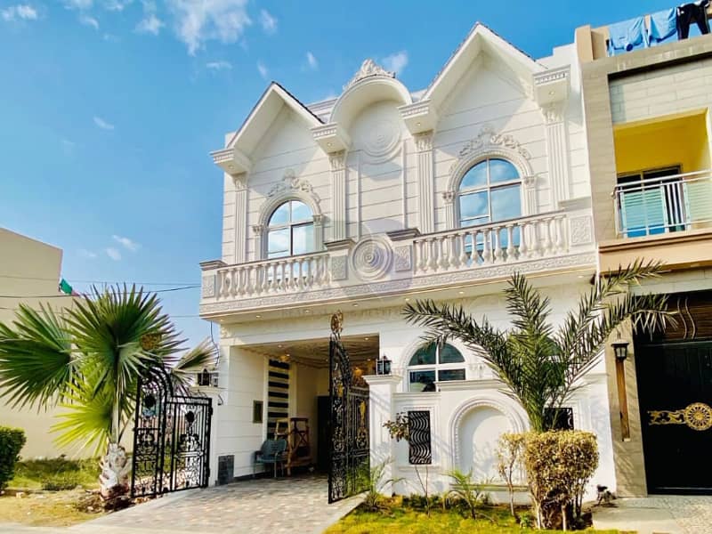 5 Marla Stunning House available for sale in SJ Garden Lahore 5