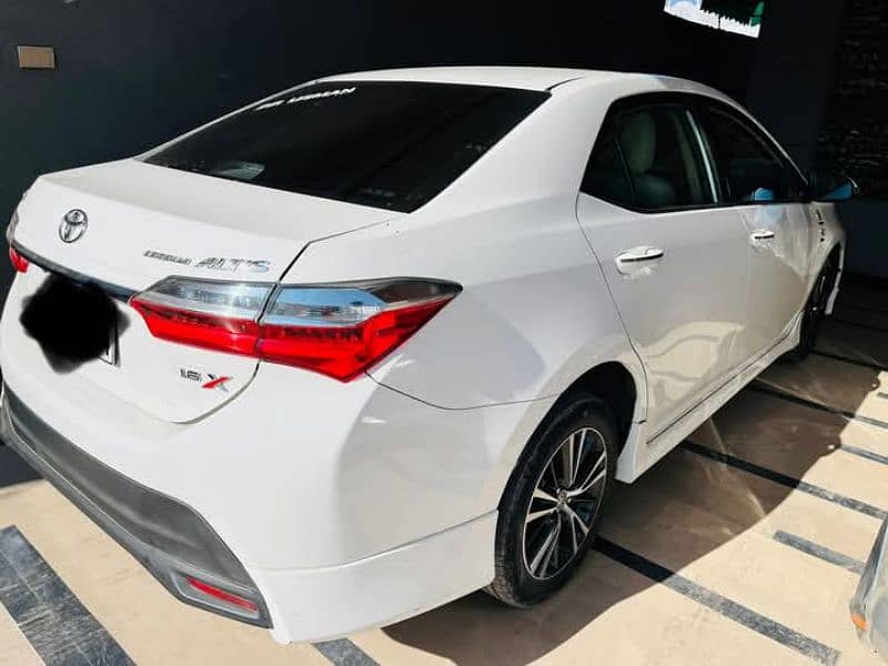 Toyota Corolla Altis 2022 3