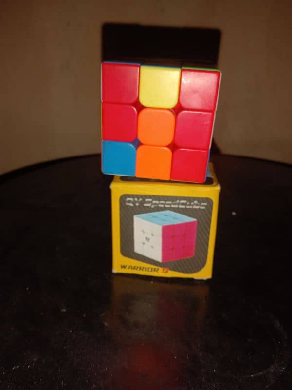 MAGNETIC RUBIK'S CUBE 0