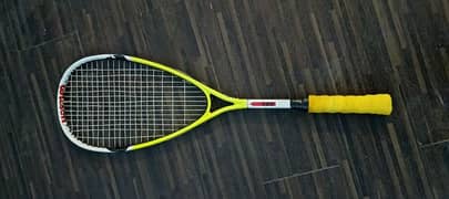 Wilson 885 squash racket