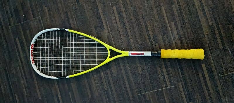 Wilson 885 squash racket 0