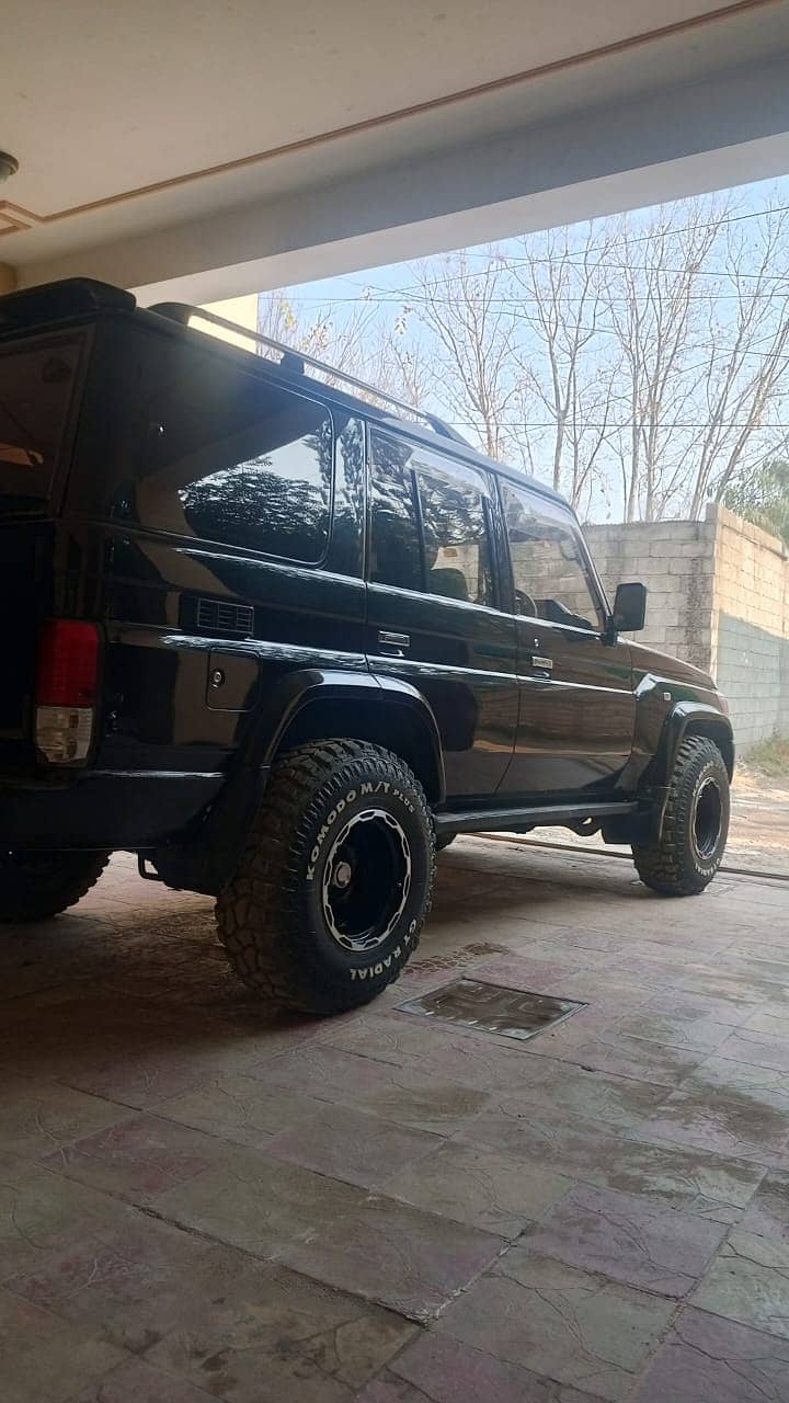 Toyota Prado 1992 5