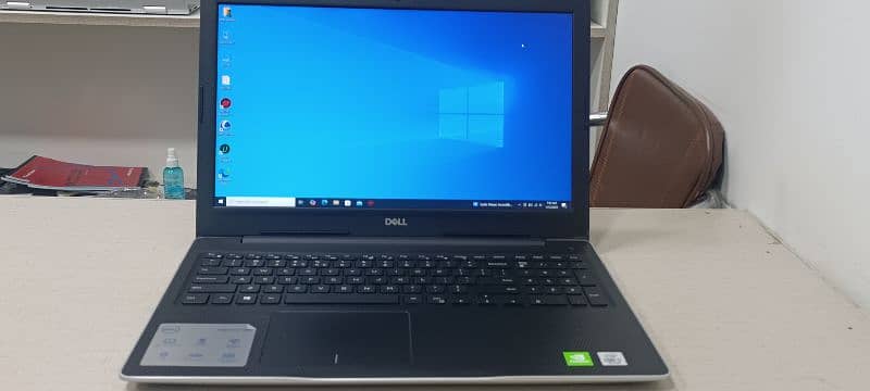 Dell Inspiron 3593 Ci7 10th gen 2Gb GPU mx230 0