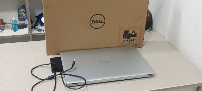 Dell Inspiron 3593 Ci7 10th gen 2Gb GPU mx230 19