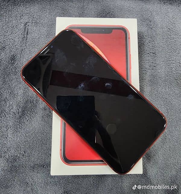 Iphone XR for sale in 55k 3