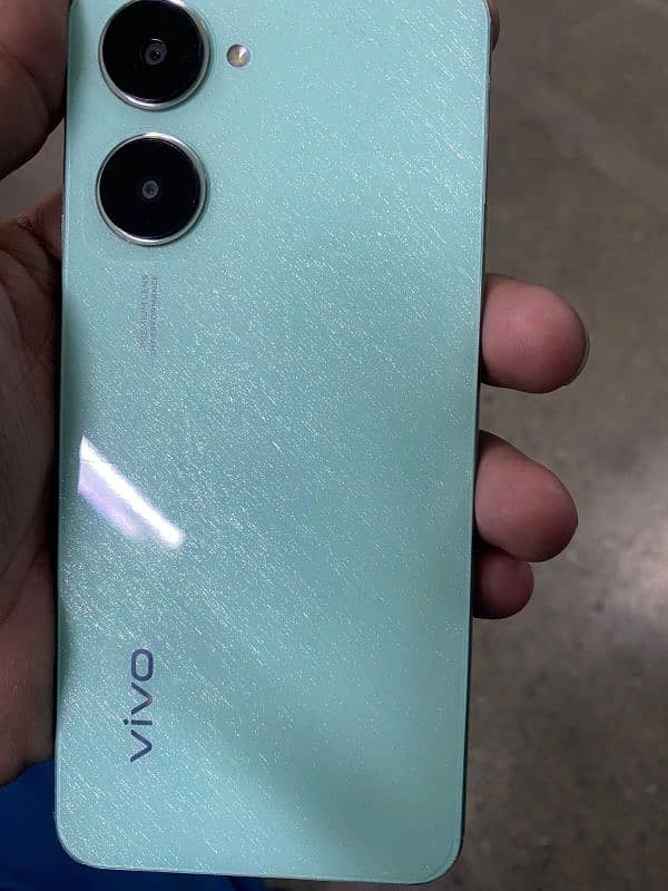 Vivo y03 1