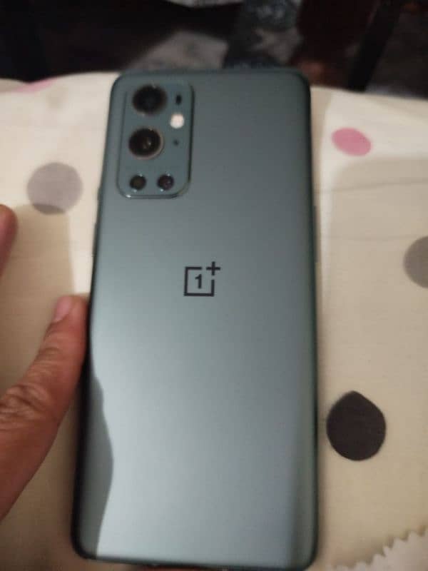 One plus 9 pro 5G 1