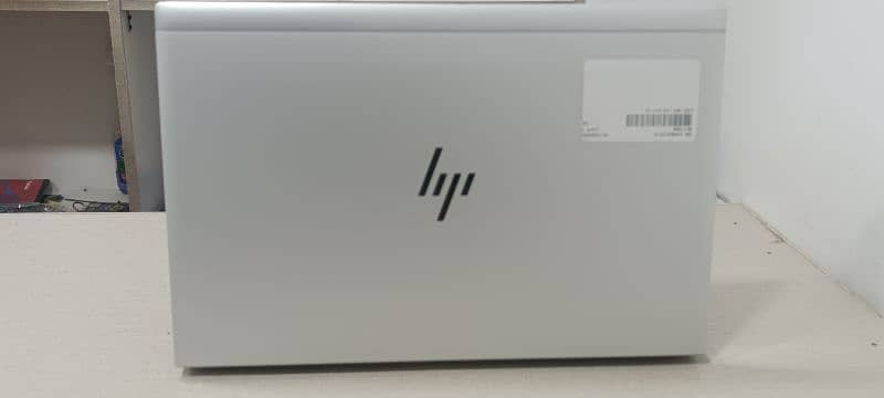 Hp elite book 840G8 Ci5 11Th Gen 12