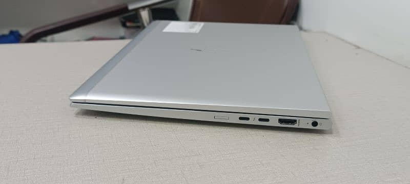 Hp elite book 840G8 Ci5 11Th Gen 14