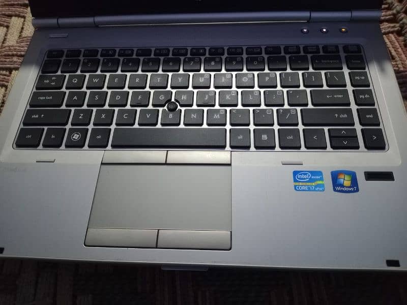 sale the laptop Hp 1