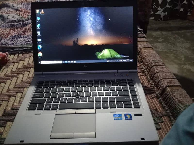 sale the laptop Hp 4