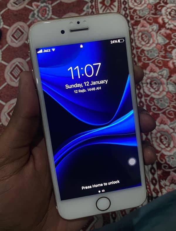 Iphone 7 GOLD 32 GB PTA approved 1