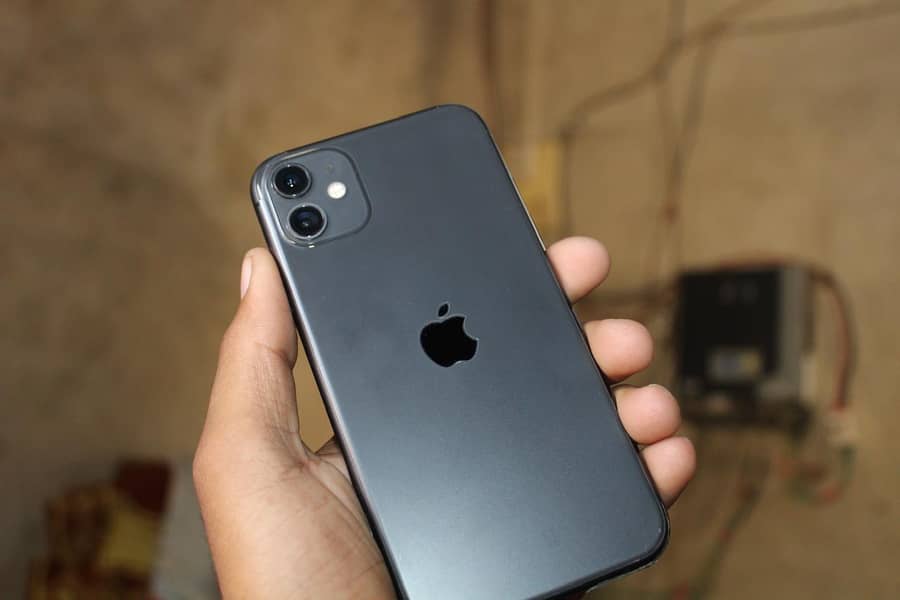 iPhone 11 (ایڈ پہلے پڑھ لیں) 4