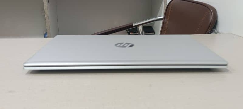 Hp probook 650G8 ci5 11Th Gen 15