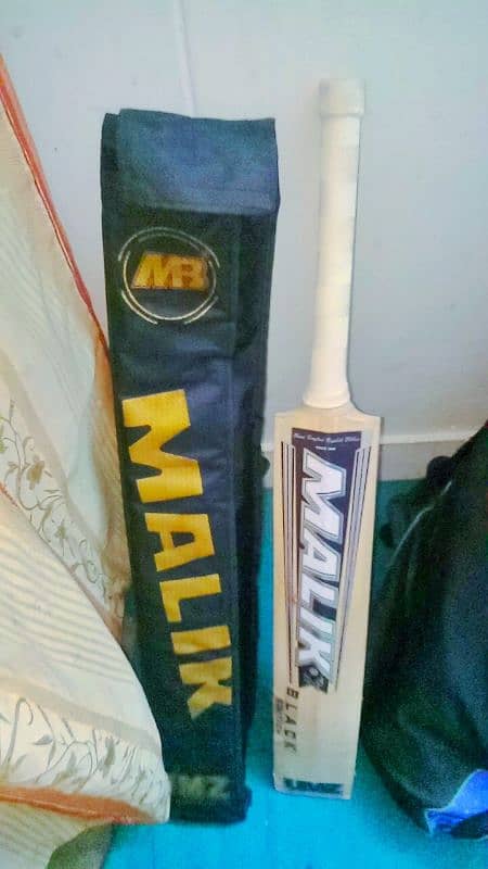 Hot Selling MB Black Edition Bat for Sale 8