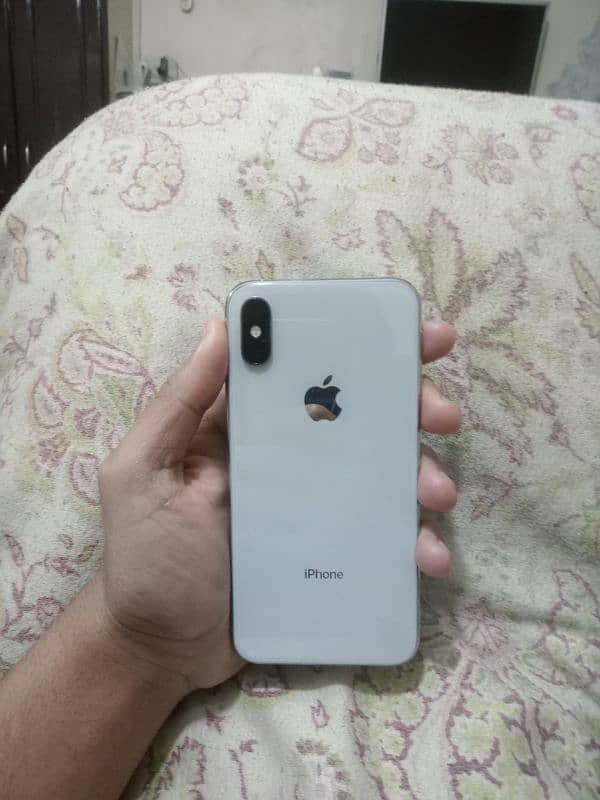 iPhone xs 1