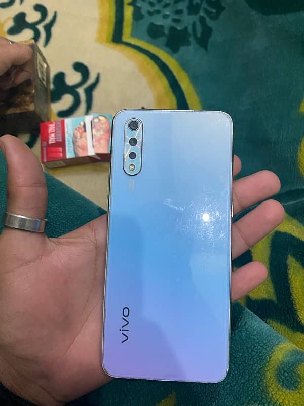 Vivo S1 3