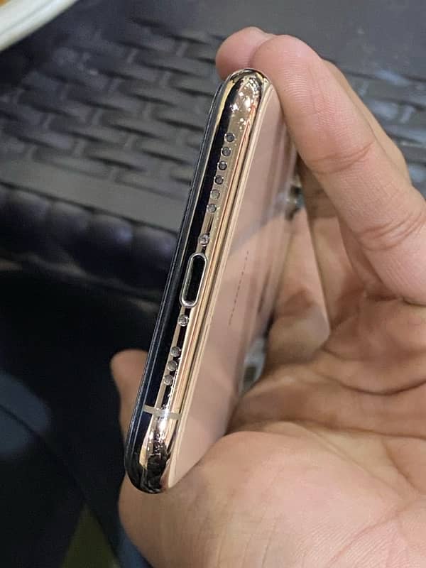 Apple iPhone xs non pta factory unlock 4