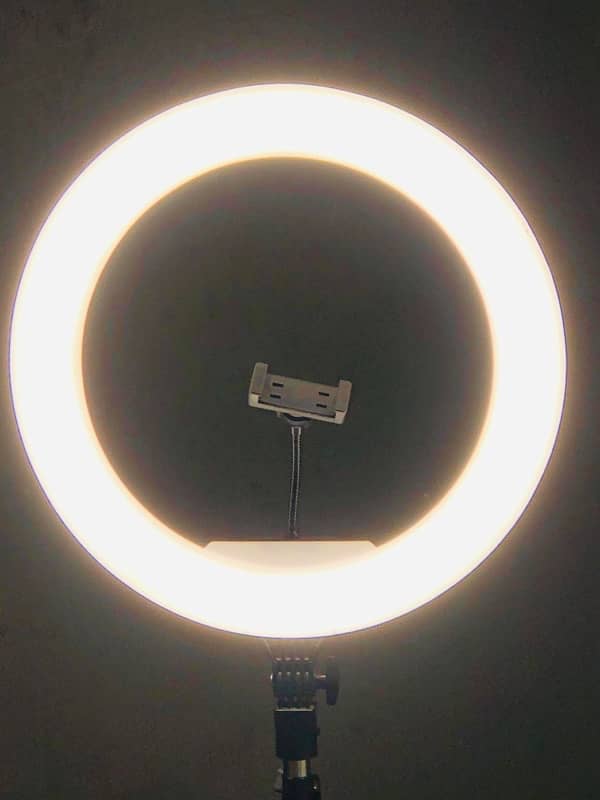 studios ring light and trypot 1