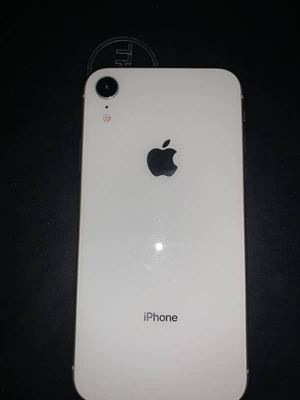 iphone Xr 64gb with box PTA APPROVED Sealed 1