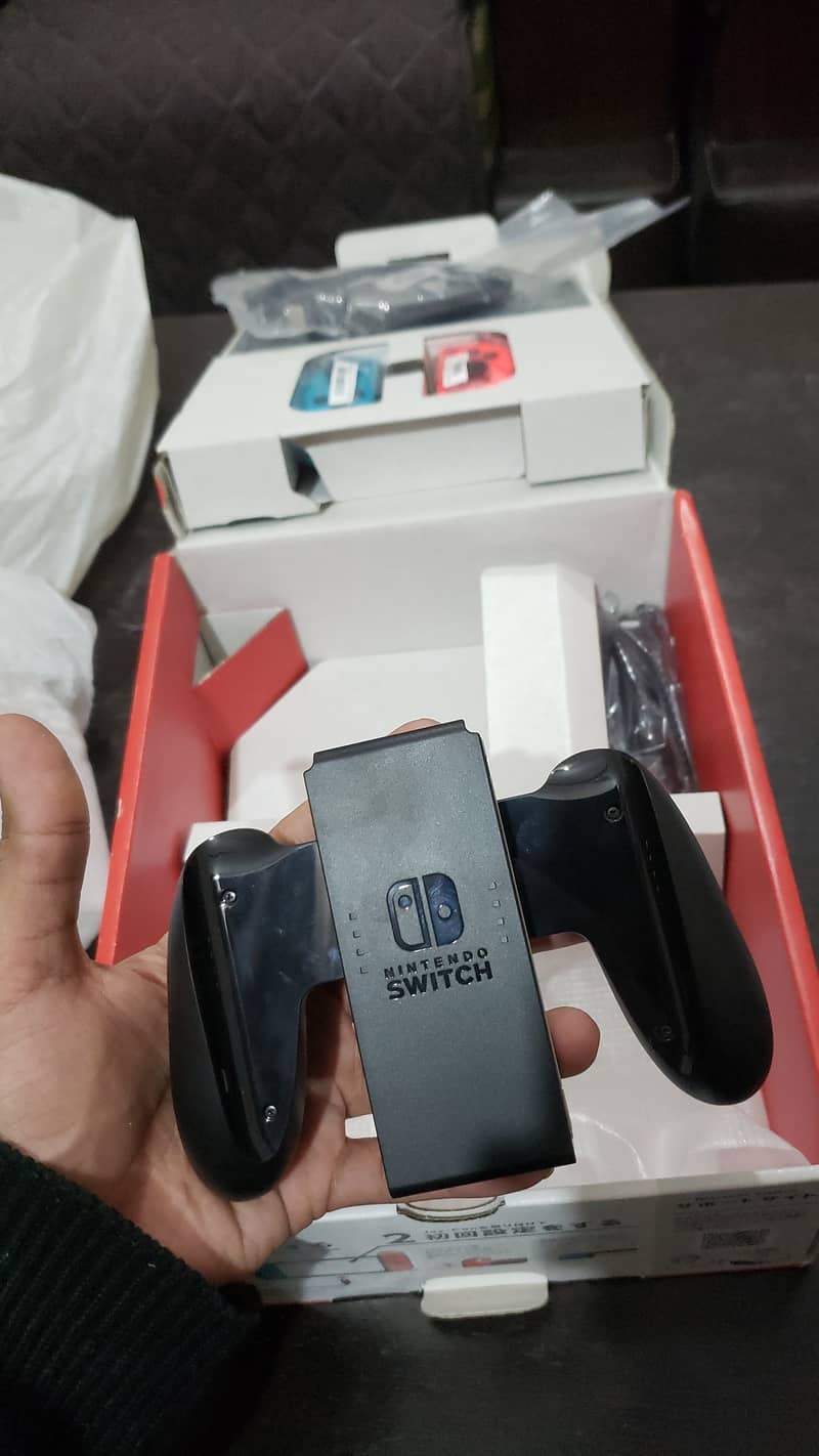 Nintendo switch OLED Brand New 6