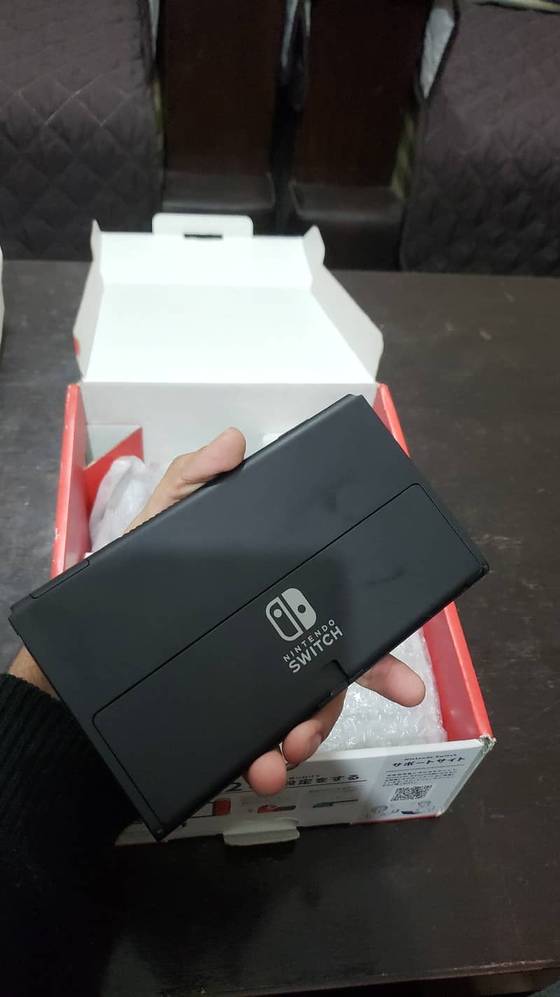 Nintendo switch OLED Brand New 10