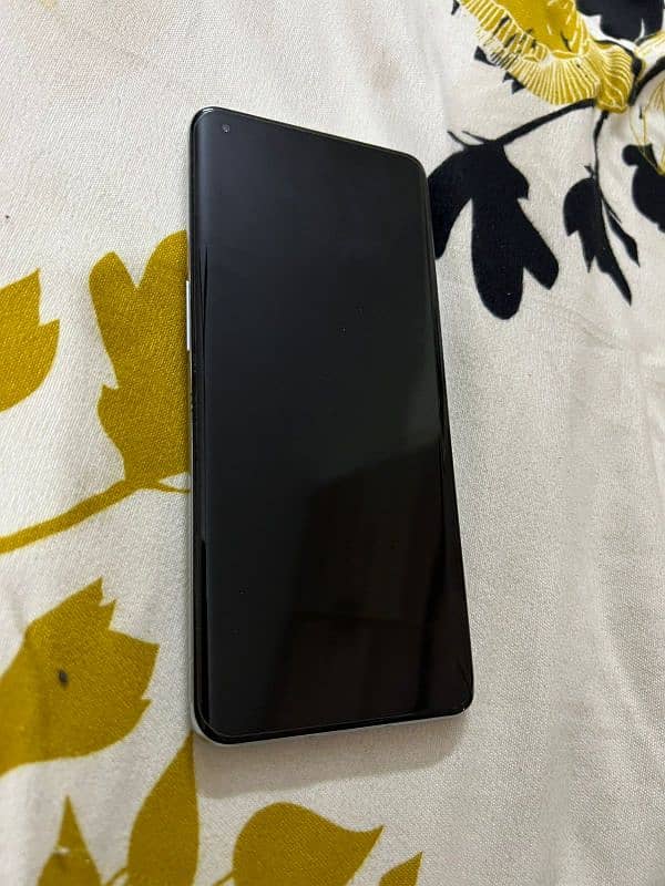 OnePlus 9pro urgently Sale in Good Condition 3