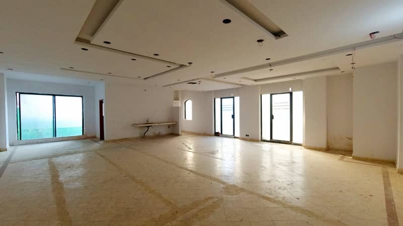 1149 Square Feet Office Is Available For Rent In Al Hafeez Suites, Off MM Alam Road, Gulberg, Lahore 11