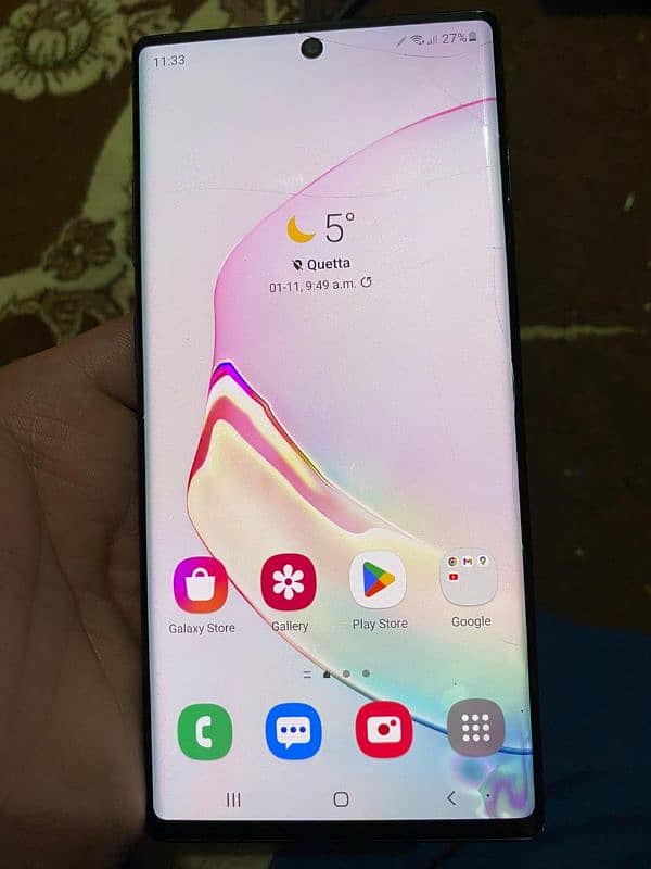 note 10 plus sirf screen creak ha kam karta ha or sab koch ok hn 0