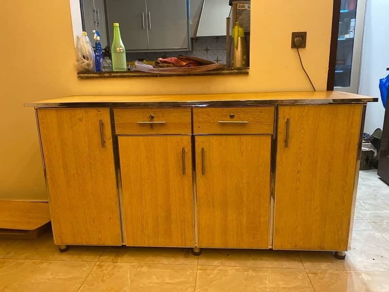 white dressing table with mirror ,one separate brown large mirror. 3