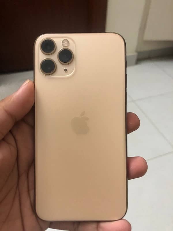 iphone 11pro gold color pta approved 64gb battery health 94% 0