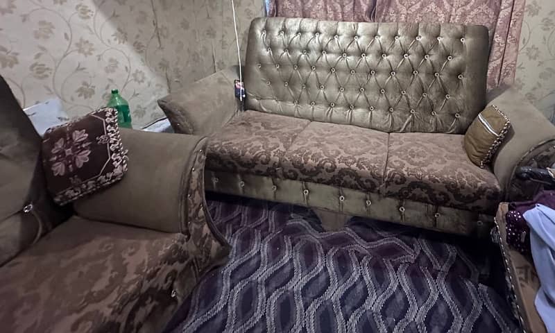 sofa for sell 0