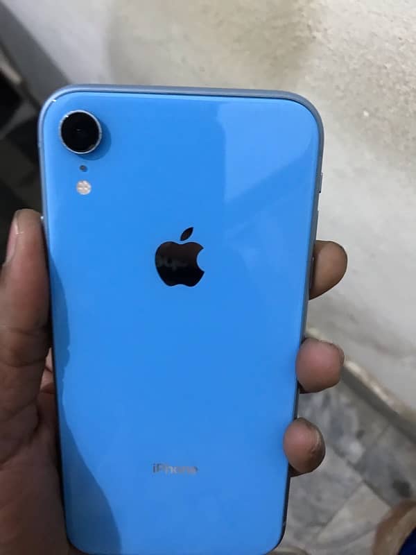 iPhone xr 1