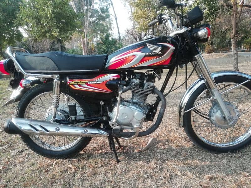 Honda CG 125 black colour 2022 Modal First ownar 0