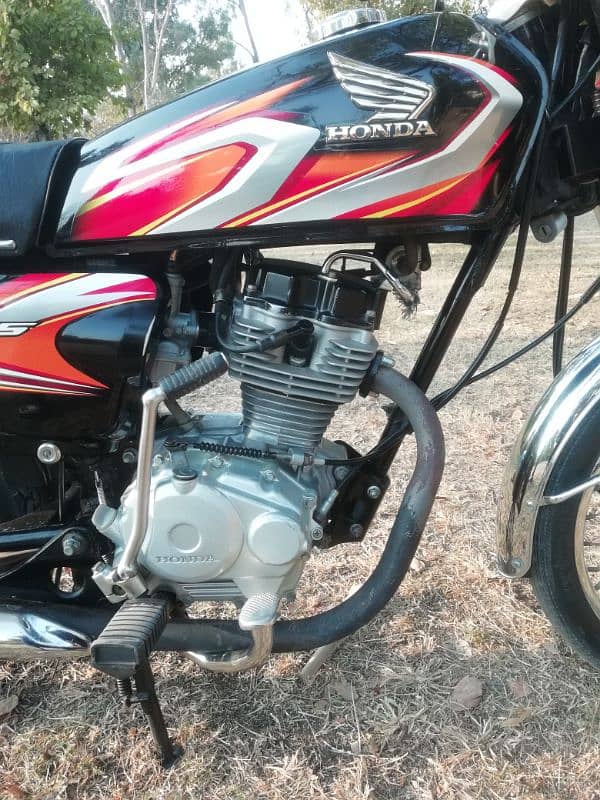 Honda CG 125 black colour 2022 Modal First ownar 2