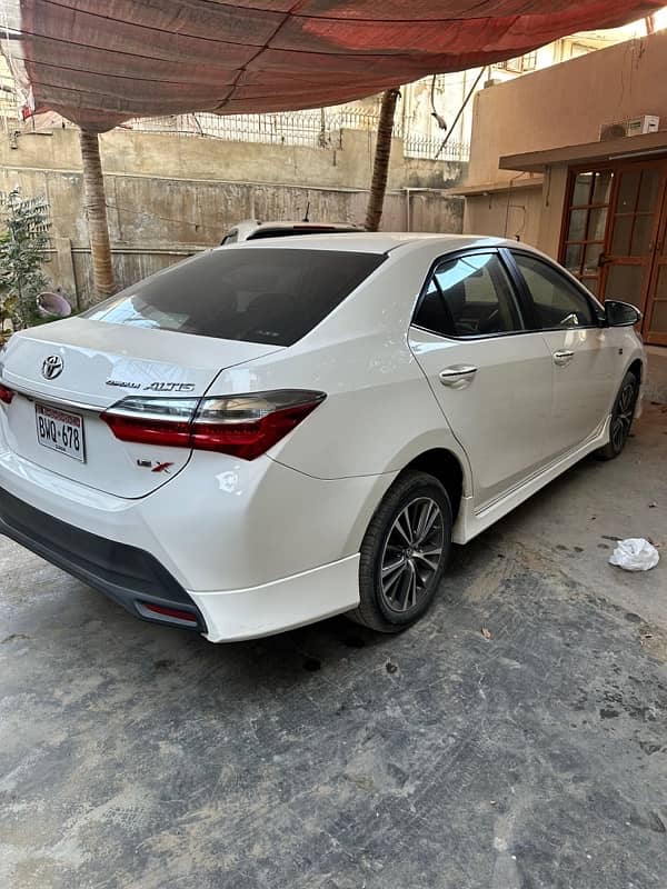 Toyota Corolla Altis 1.6 x special edition 2022 1