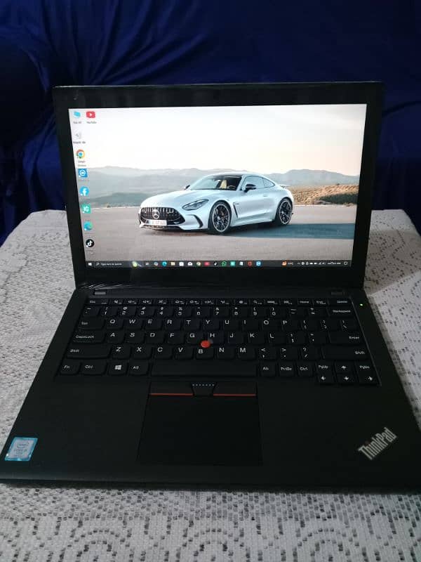 Lenovo Thinkpad x270 core i5 7th generation 0