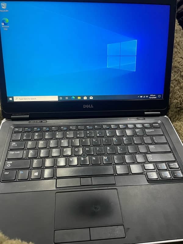 Dell E7440 3