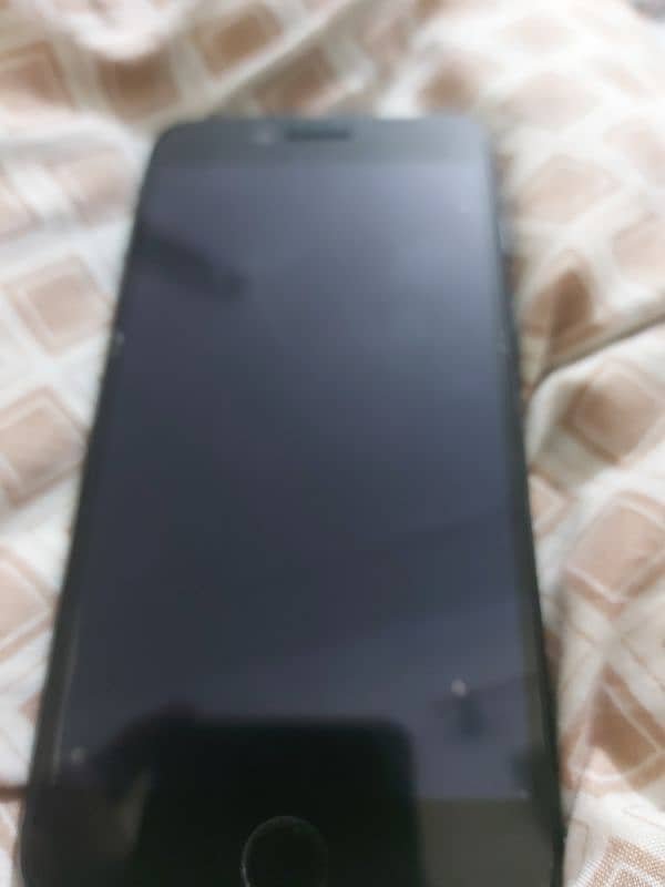 I phone 8 Plus For Sale Read Ad Please 0