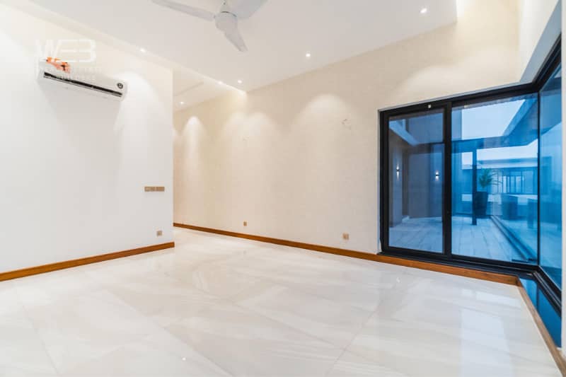 Close to main Park 1 Kanal Modern House in DHA Phase 7 For Sale 27