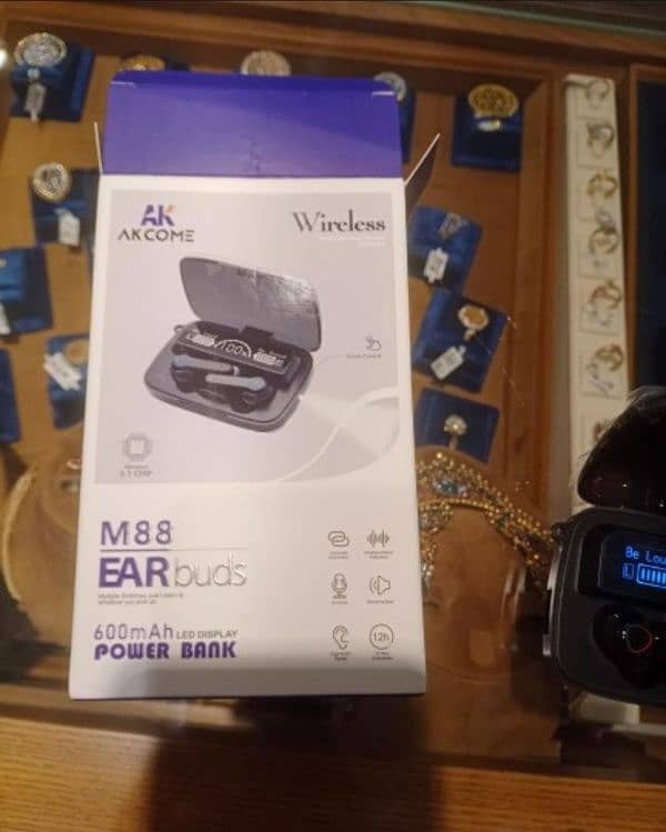 wireless Bluetooth / AirBuds / AlirPods 5