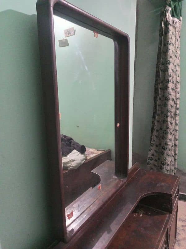 Dressing Table For Sale With Reasonable price 0