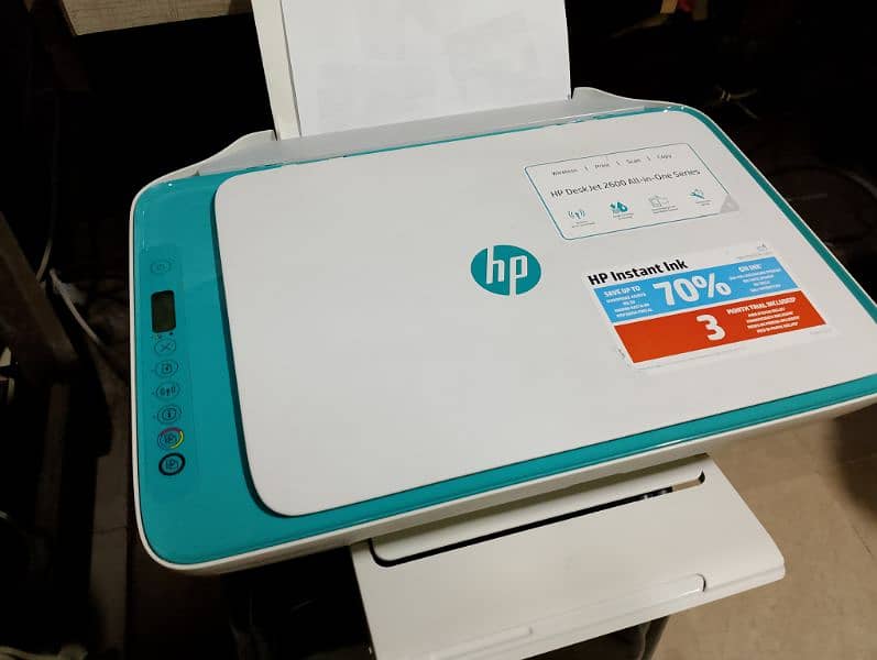 Hp Deskjet 2632 box wifi printout direct print scan copy color black 3