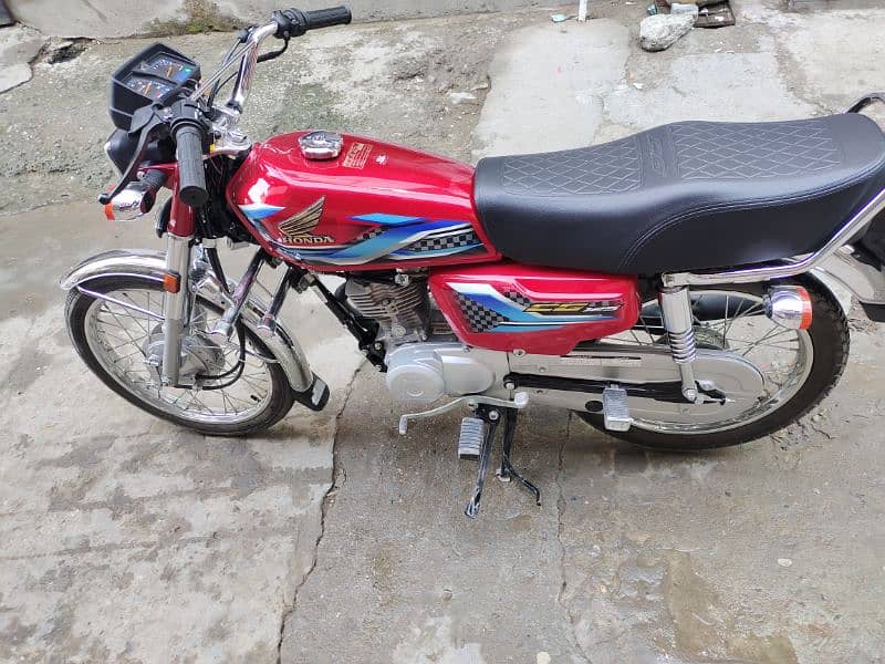 Honda CG125 11