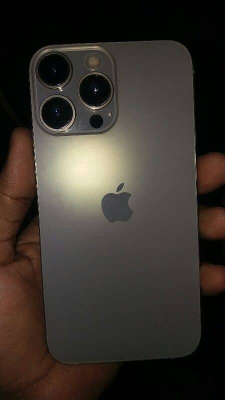 iphone XR 8