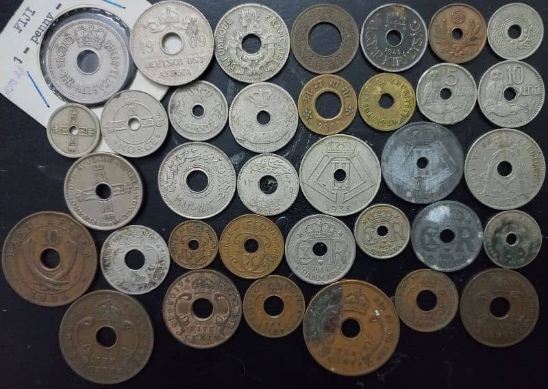 All Pakistan & World Coins Available 9