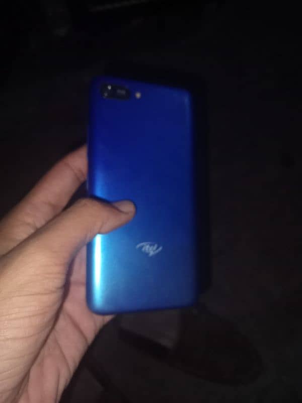 itel a25 pro 2gb 32gb full okay. urgent sale 0