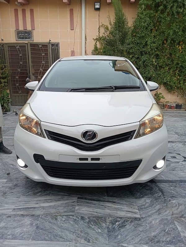 Toyota Vitz 2012 0